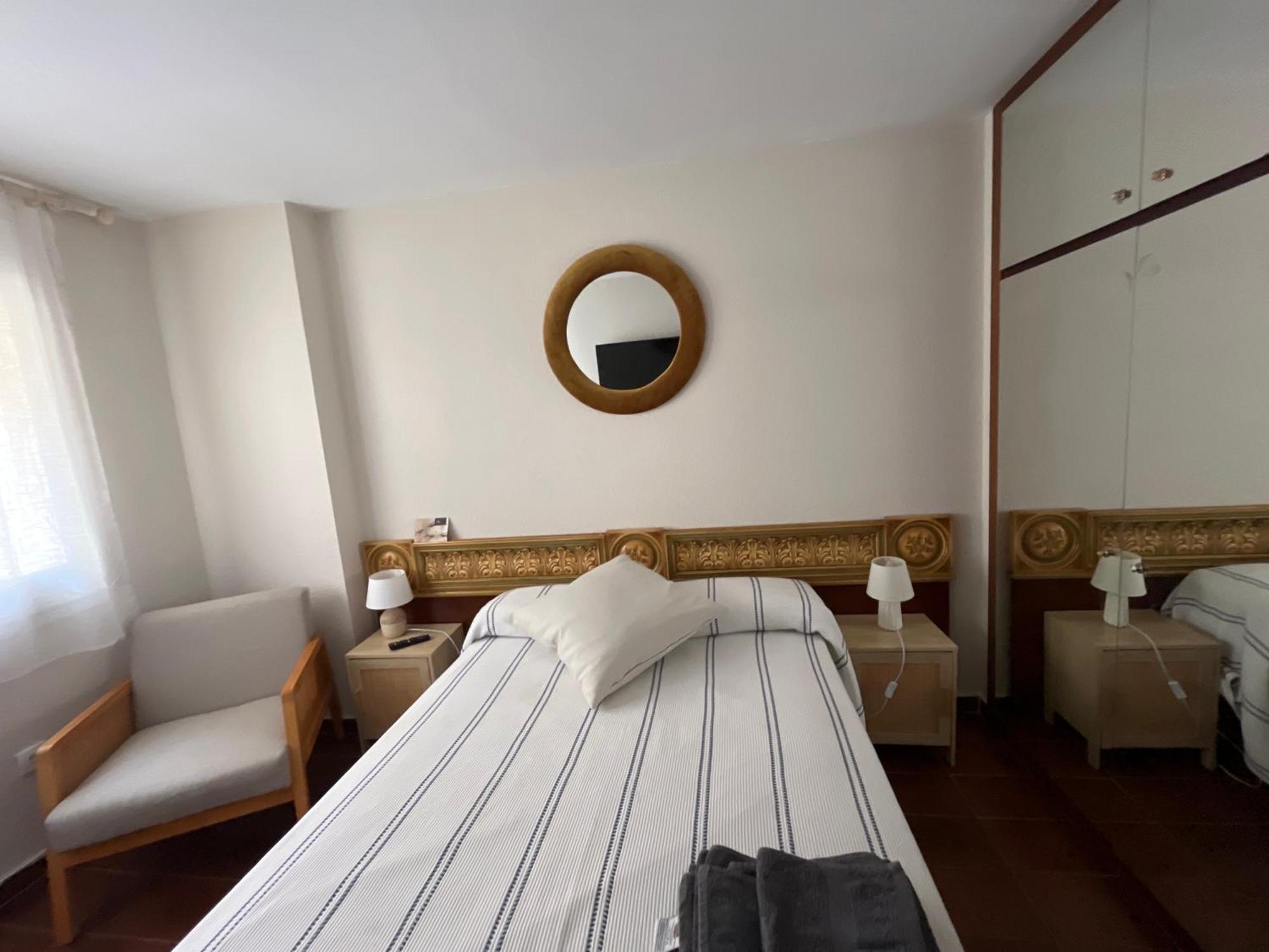 Acogedor Y Amplio Apartamento Familiar A Pie De Playa Calafell Exterior foto